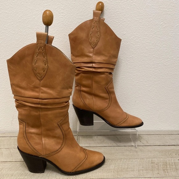 BCBG Generation Shoes - BCBG Boots 8B Camel Brown Leather Pull On Slouch Cowgirl Western BCBGeneration